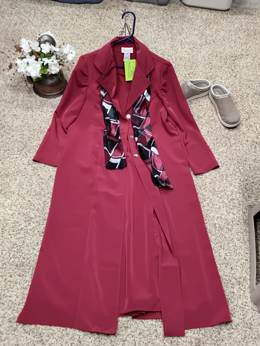 4064 Size Large Romans Elegant Women's Burgundy Sleevless Dress, Duster + Scarf.